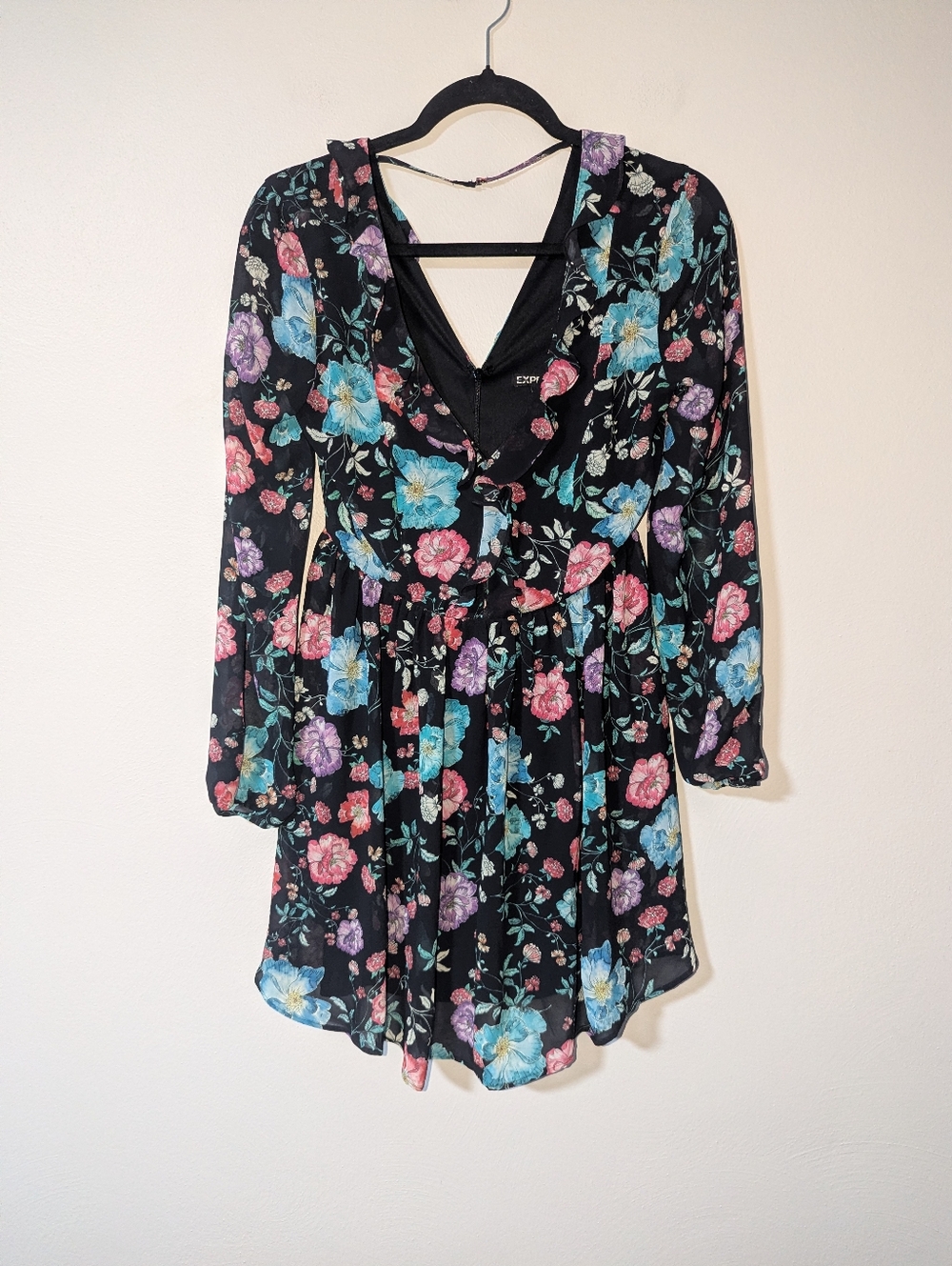 2 Express Black Floral Mini Ruffle Trim‎ Dress
